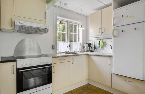 Akirkeby Apartment | Amazing apartment in Aakirkeby