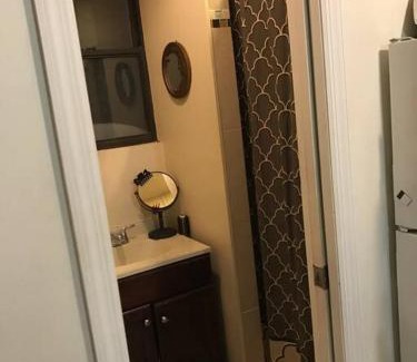 Mineola Apartment | Amazing apartment steps from LIRR
