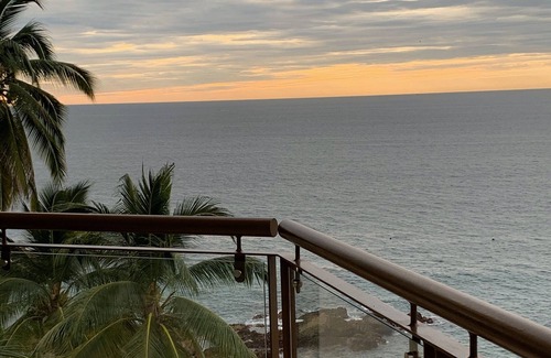 South Shore Hotel Area Condo | Amazing balconies>rare V Conchas Chinas, beachfront, 2/2 views,A/C, ADA,elevator