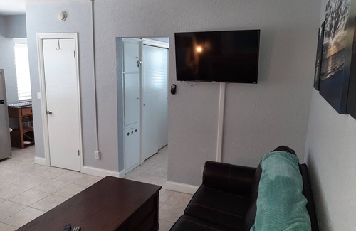 North Redington Beach Apartment | Amazing Beach Condo/Awesome Amenities #2