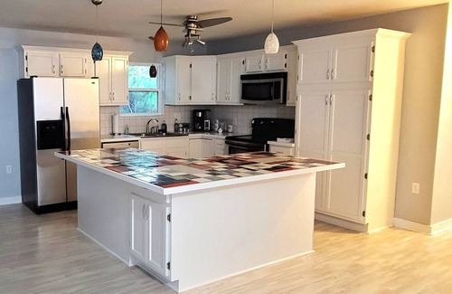 Henderson Point House | Amazing Beach Cottage
