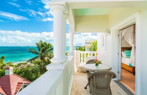 Providenciales Villa | Amazing Beach Front Villa!