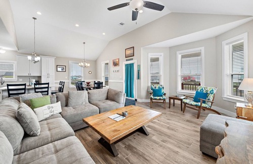 Terramar Beach House | Amazing Beach Views! Sleeps 9
