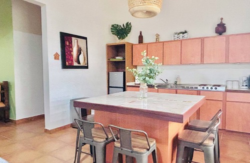 Mameyes I House | Amazing close to the beach, el yunque, 30 minutes to San Juan airport/fun