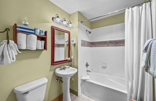 East Village at Copper Condo | Amazing Condo With walk out porch! Two Hot Tubs! CS129