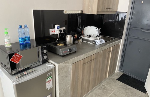 Embakasi Apartment | Amazing Cosy Studio Near Airport with Rooftop View