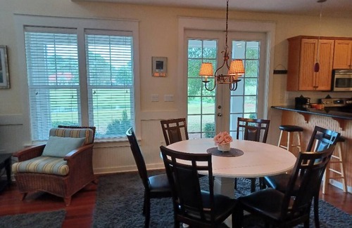 Laurel Grove House | AMAZING DAZE BEACH HOUSE +2 GOLF CARTS+ LAKE/GOLF VIEW+DECK W/GRILL+POOL/HOT TUB