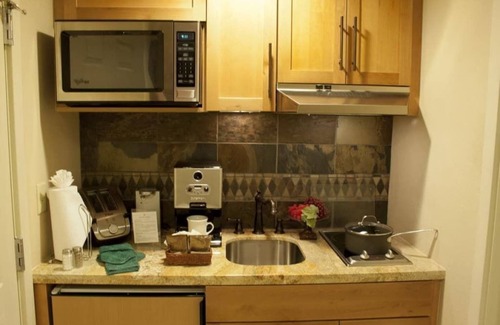 South Lake Tahoe Hotel | Amazing Deal! Studio in South Lake Tahoe with Indoor/Outdoor Pool
