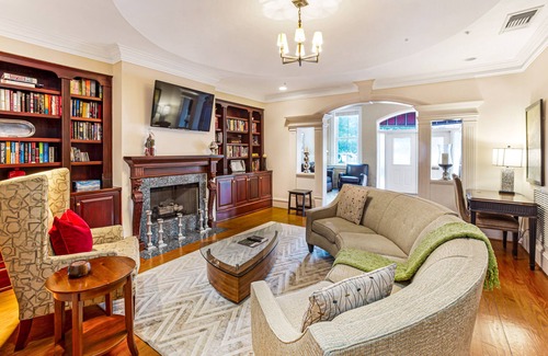 Historic District - North Condo | Amazing Downtown Loft w/ Parking, Overlooking River Street by Lucky Savannah