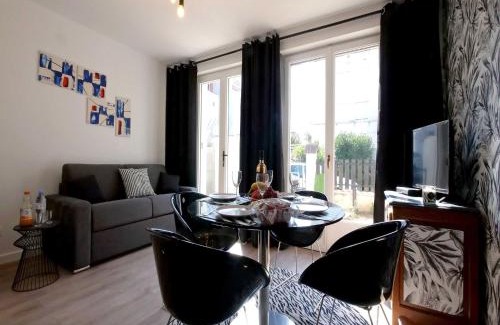 Orly Apartment | Amazing Duplex with Sauna 1BR 4P in the heart of the city of Orly