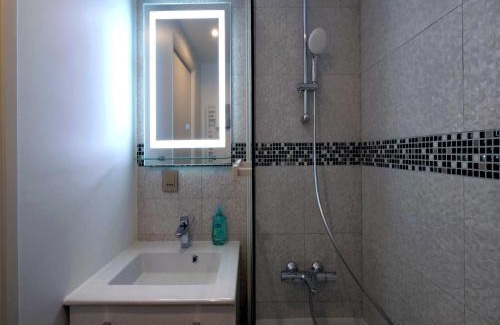 Orly Apartment | Amazing Duplex with Sauna 1BR 4P in the heart of the city of Orly