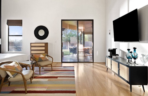 Central Scottsdale House | Amazing games, swimming, pool table, and more at Midnight at the Oasis