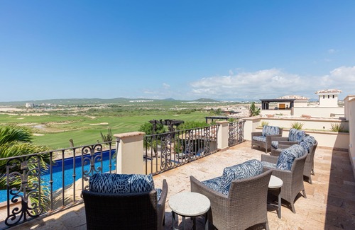 Los Cabos Villa | AMAZING GOLF VILLA @ DIAMANTE CABO SANLUCAS, UNBLOCK VIEW, HIT BALLS AT BACKYARD