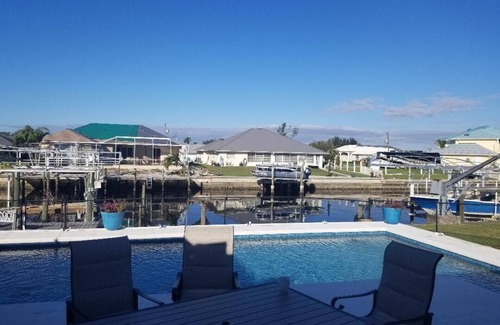 Gulf Cove House | Amazing Gulf Cove Waterfront Home Heated Pool @ Myakka River Close to Englewood