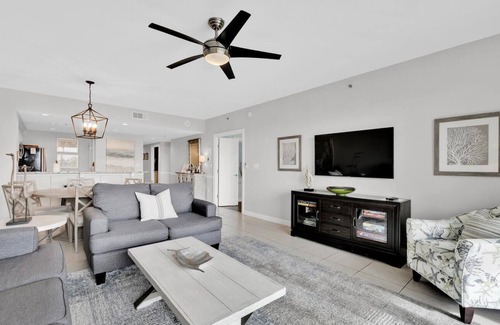 Fort Walton Beach - Destin Condo | AMAZING Gulf Views, New King Beds - Lagoon Pool, Gulf Side Pool & Private Beach