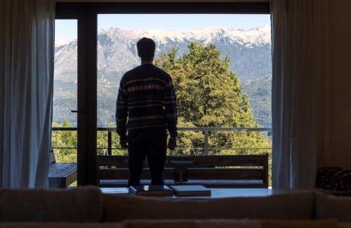 San Carlos de Bariloche House | Amazing house with a lake view
