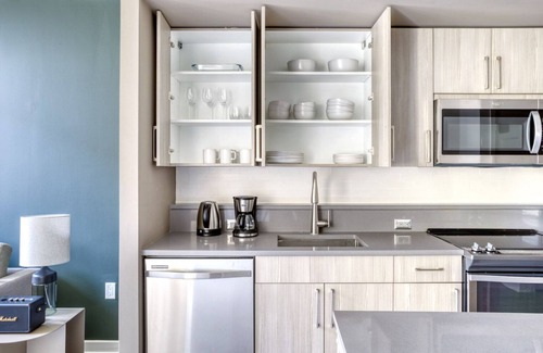 H Street Corridor Apartment | Amazing H Street 1BR w/Rooftop Pool & Gym, walk to Metro, by Blueground