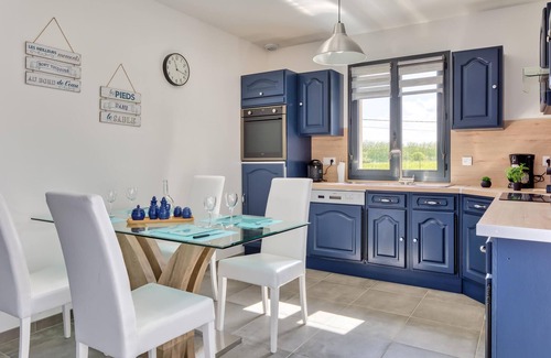 Saint-Valery-en-Caux House | Amazing home in Saint-Valery-en-Caux
