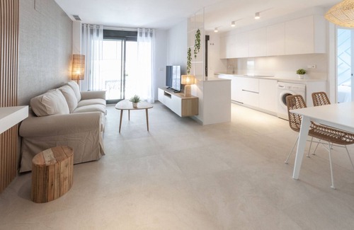 Grau i Platja Apartment | Amazing holidays in this New condo mediterranean style. Wifi