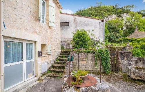 Mortagne-sur-Gironde House | Amazing Home In Mortagne-Sur-Gironde