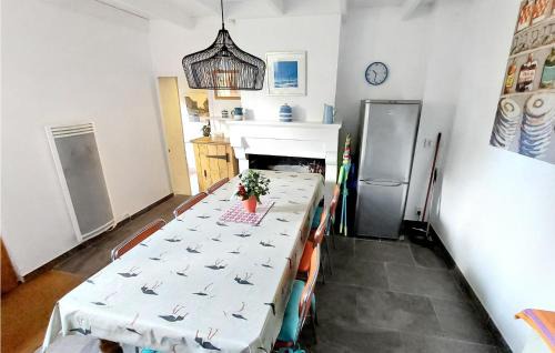 Arcais House | Amazing Home In Arcais With Wifi