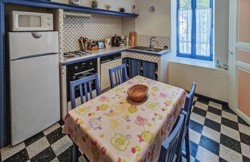Berlou House | Amazing home in Berlou