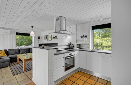Ho House | Amazing home in Blåvand with kitchen
