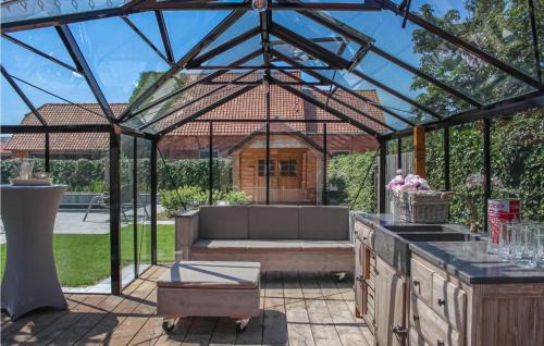 Woumen House | Amazing Home In Diksmuide