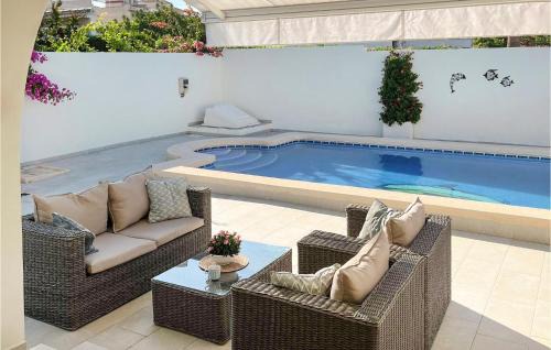 El Chaparral House | Amazing Home In El Chaparral With Wifi