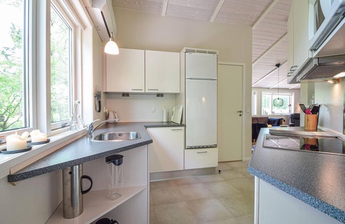 Skygge House | Amazing home in Give with sauna