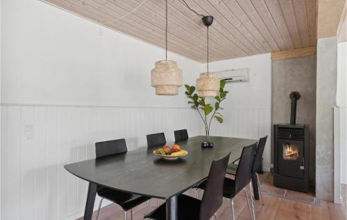 Glesborg House | Amazing Home In Glesborg With Wifi