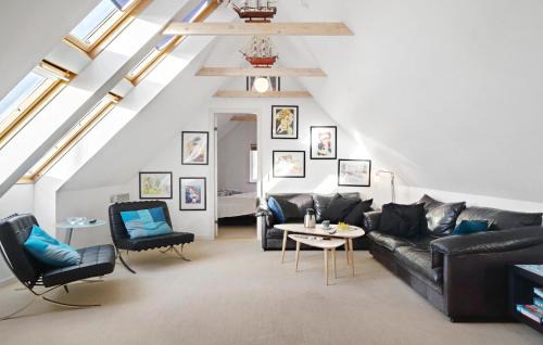 Harboore House | Amazing Home In Harboøre With Kitchen