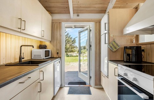 Hirtshals House | Amazing home in Hirtshals with sauna