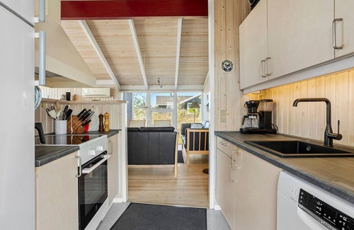 Hirtshals House | Amazing home in Hirtshals with sauna