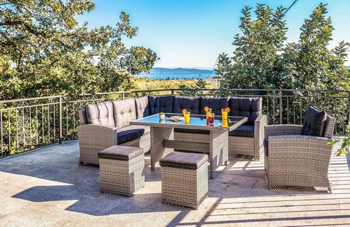 Kastela House | Amazing home in Kastel Luksic