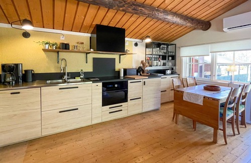 Korsveka House | Amazing home in Knäred
