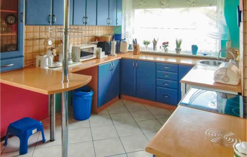 Kolczewo House | Amazing Home In Kolczewo With Sauna