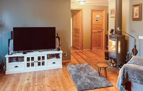 Mariefred House | Amazing Home In Mariefred With Wifi