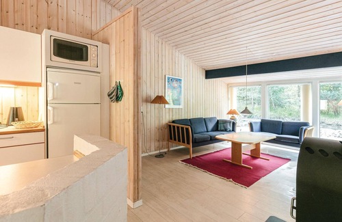 Spidsegard House | Amazing home in Nexø with sauna