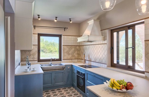 Vrvari House | Amazing home in Porec