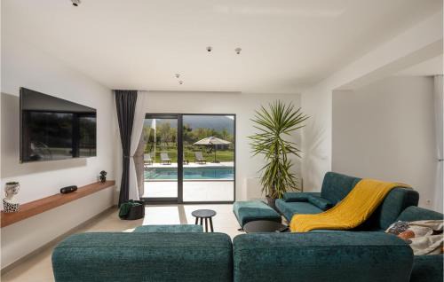 Sinj House | Amazing Home In Radosic