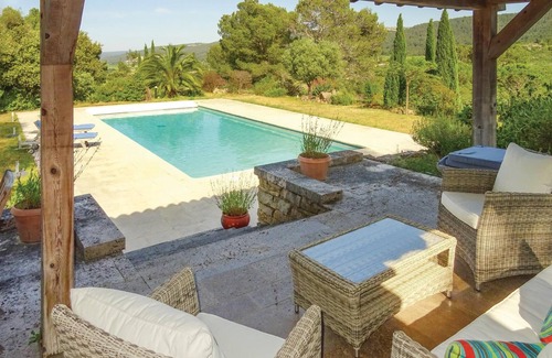 Ribaute House | Amazing home in Ribaute