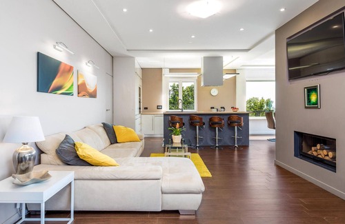 Sarsoni House | Amazing home in Rijeka