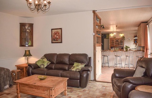 Saint-Adrien House | Amazing home in Saint Pever with 3 Bedrooms and WiFi