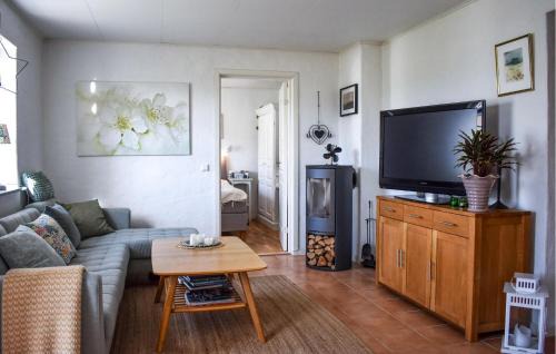 Borrby House | Amazing Home In Skillinge