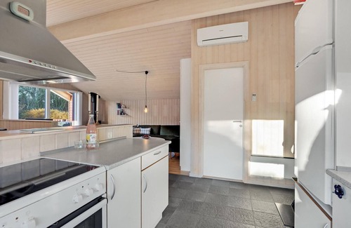 Skaven Strand House | Amazing home in Tarm with kitchen