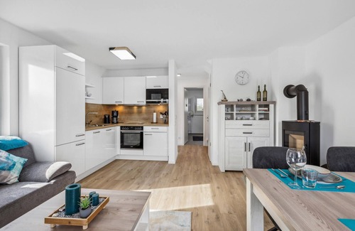 Tossens House | Amazing home in Tossens with kitchen