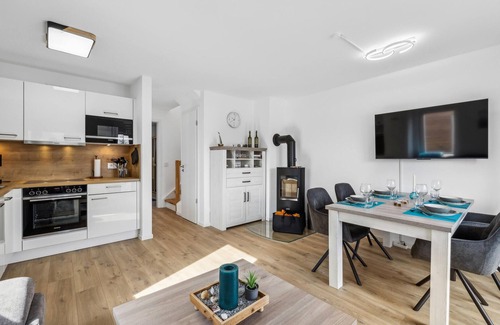 Tossens House | Amazing home in Tossens with kitchen