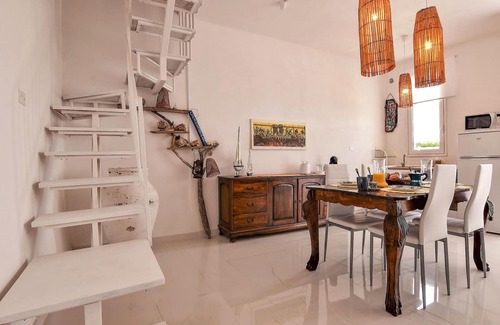 Trappeto House | Amazing home in Trappeto with WiFi