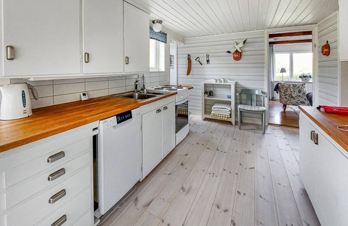 Vastra Karup House | Amazing home in Västra Karup with WiFi